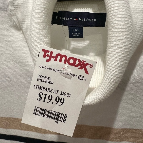 Tommy Hilfiger Sweater - Picture 2 of 5